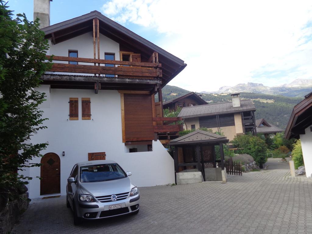 Mollens Chalet Apartman Crans-Montana Szoba fotó