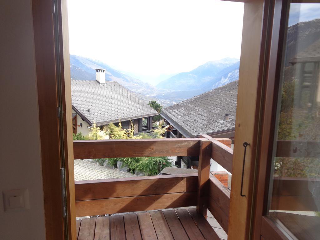 Mollens Chalet Apartman Crans-Montana Szoba fotó