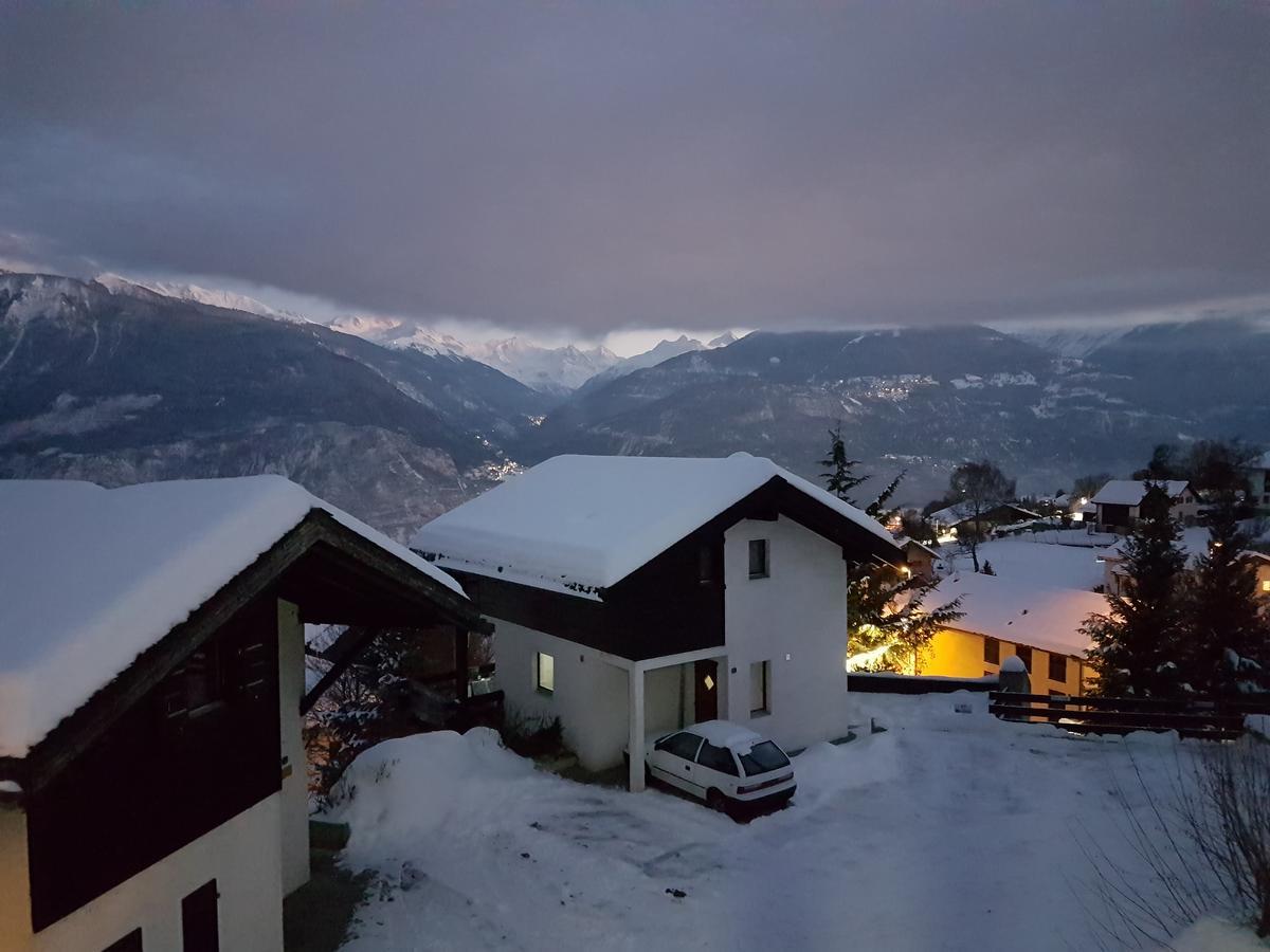 Mollens Chalet Apartman Crans-Montana Kültér fotó